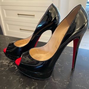 Authentic Black ‘very PRIVE’ Christian Louboutin Heels